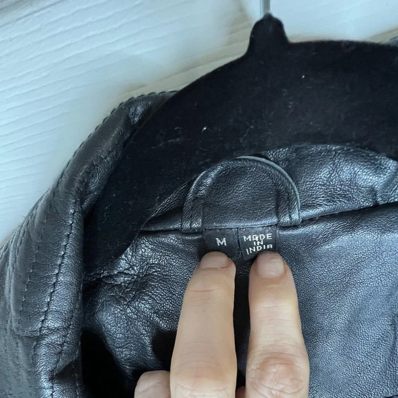 Izzi Vintage Leather Trench Coat - Picture 4 of 16